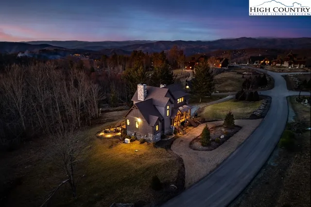 $1,950,000 | 9 Eagle Pass, Banner Elk, NC 28604