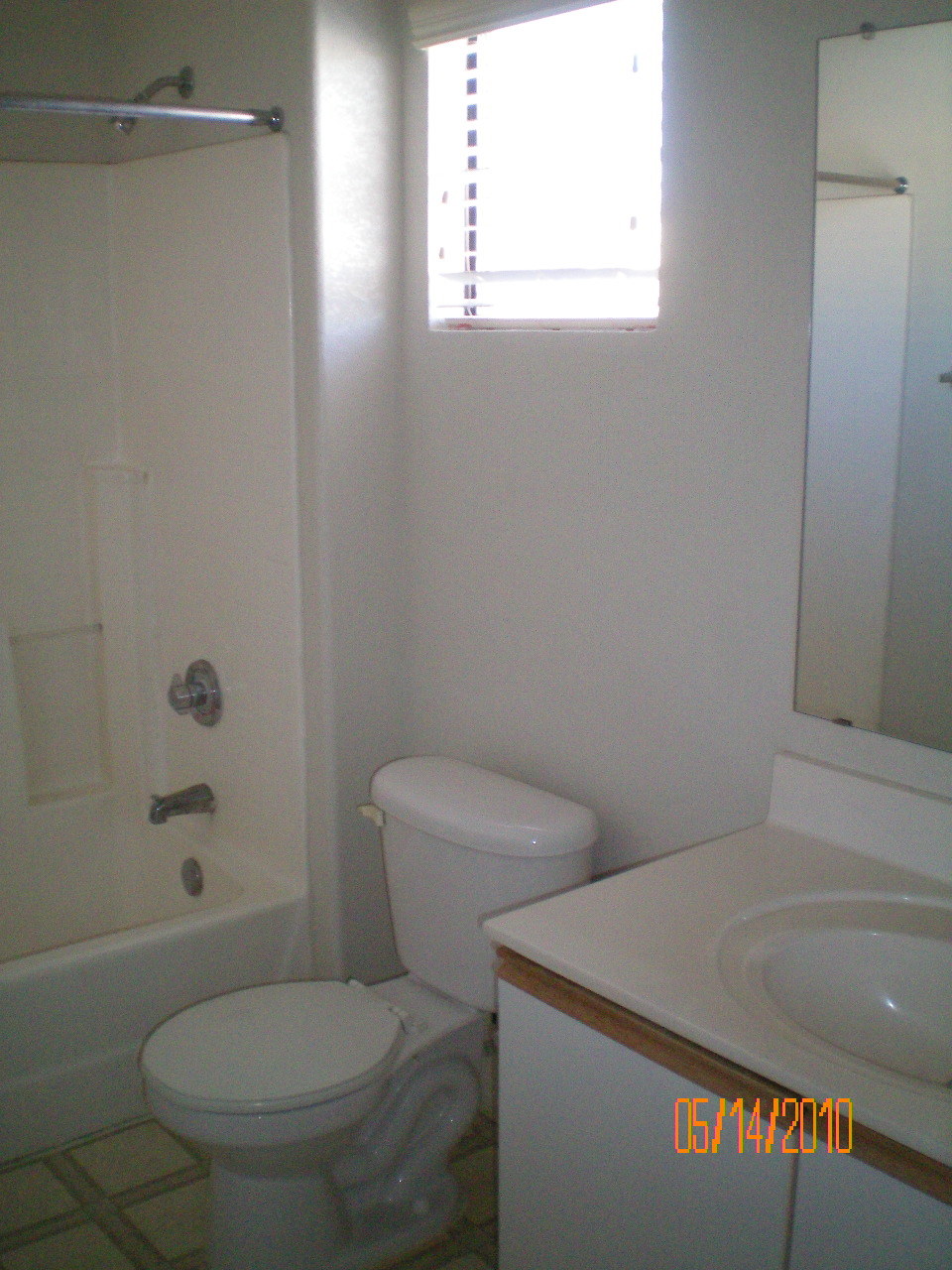 3434 East Baseline Road, Unit 320 Phoenix, AZ 85042 - Photo 8 of 9 Bathroom