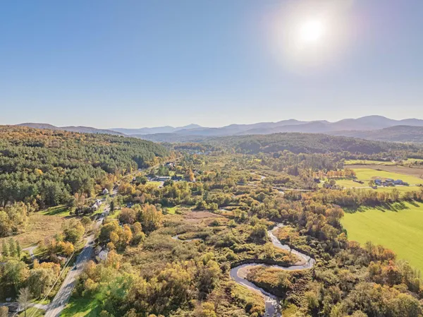 $1,099,000 | 1091 Pucker Street, Stowe, VT 05672