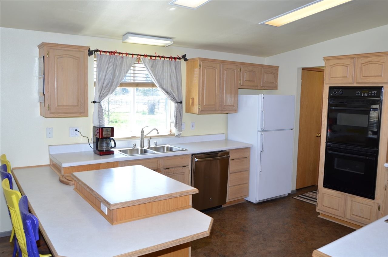 16820 South Dover Road Cheney, WA 99004 - Photo 10 of 20