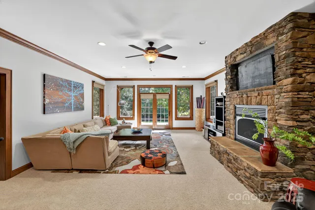 $850,000 | 2849 Snead Court, Conover, NC 28613