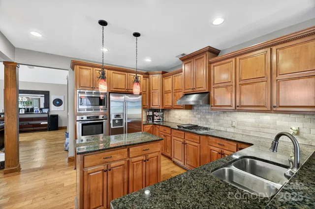 $850,000 | 2849 Snead Court, Conover, NC 28613