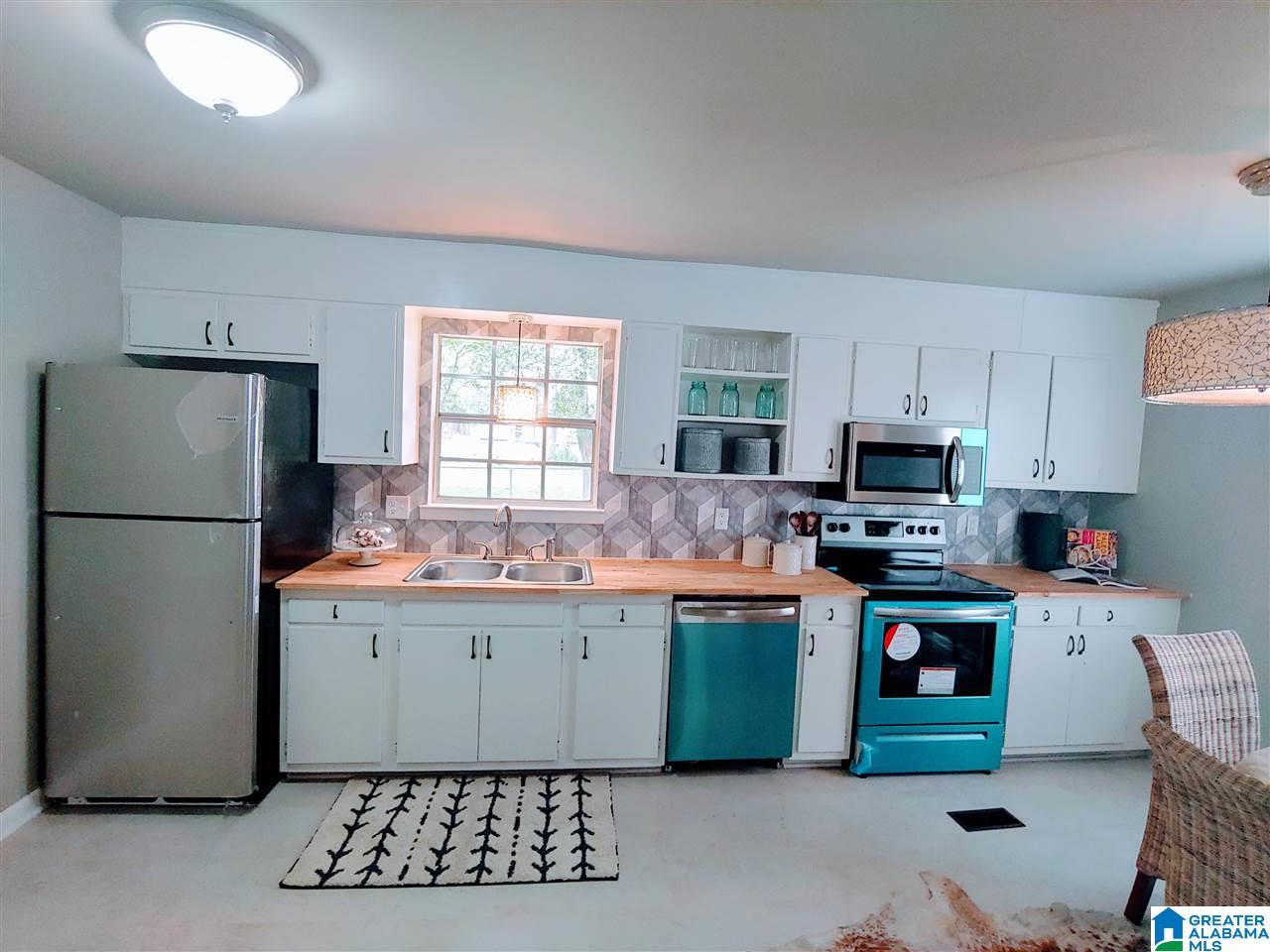 160 23rd Street Bessemer, AL 35023 - Photo 5 of 19