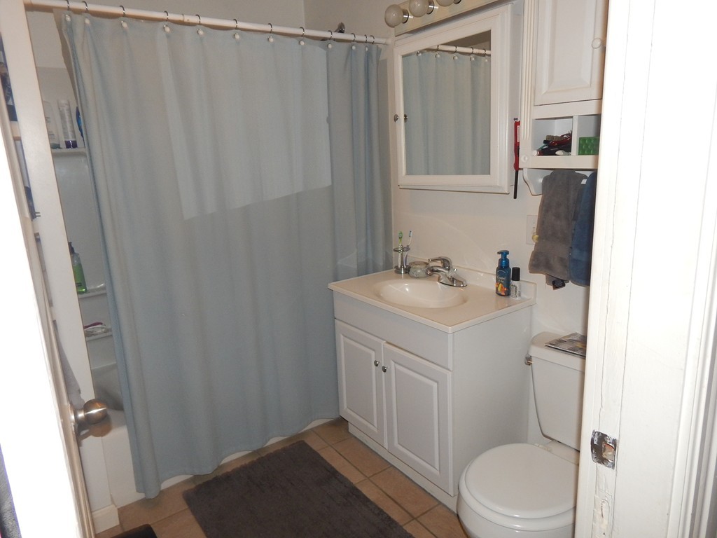 10 Ridgeway Street Quincy, MA 02170 - Photo 11 of 30 Gallery Image 11