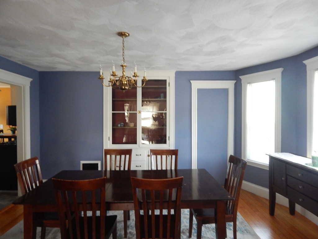 10 Ridgeway Street Quincy, MA 02170 - Photo 17 of 30 Gallery Image 17