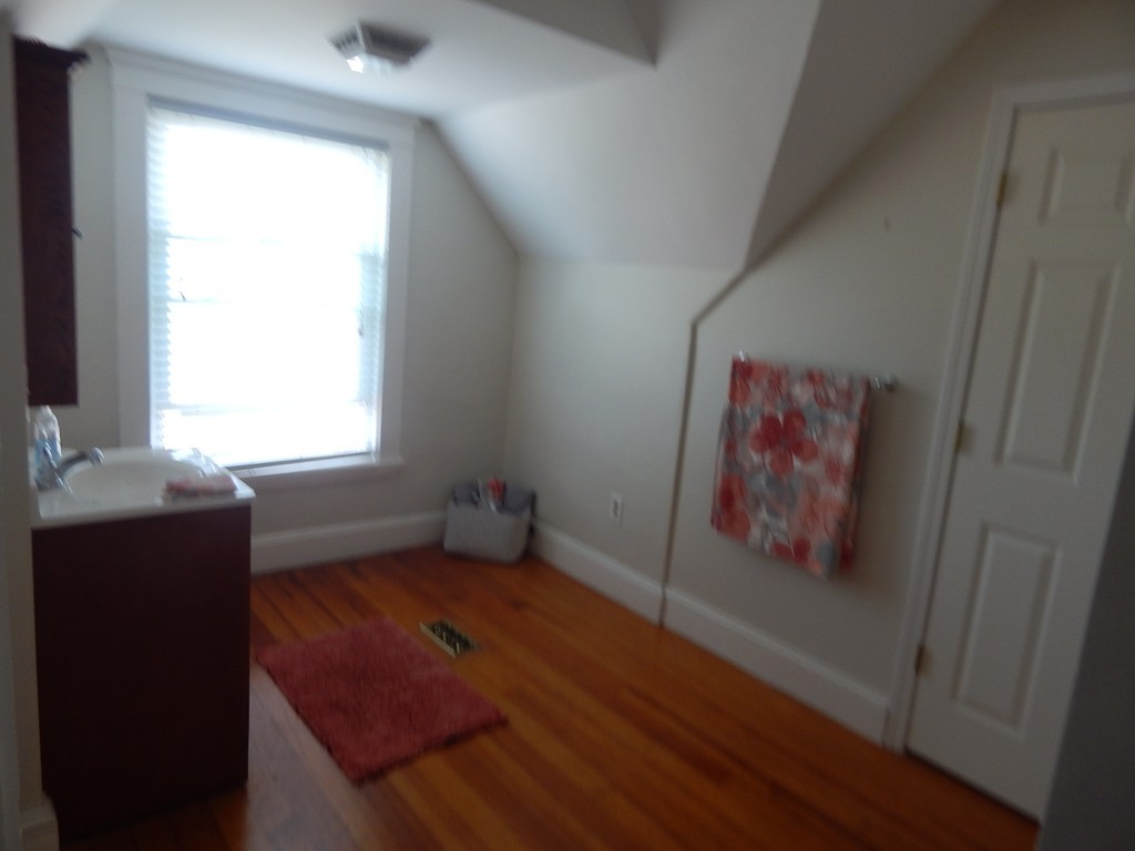 10 Ridgeway Street Quincy, MA 02170 - Photo 24 of 30 Gallery Image 24