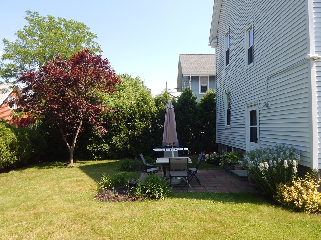 10 Ridgeway Street Quincy, MA 02170 - Photo 29 of 30 Gallery Image 29