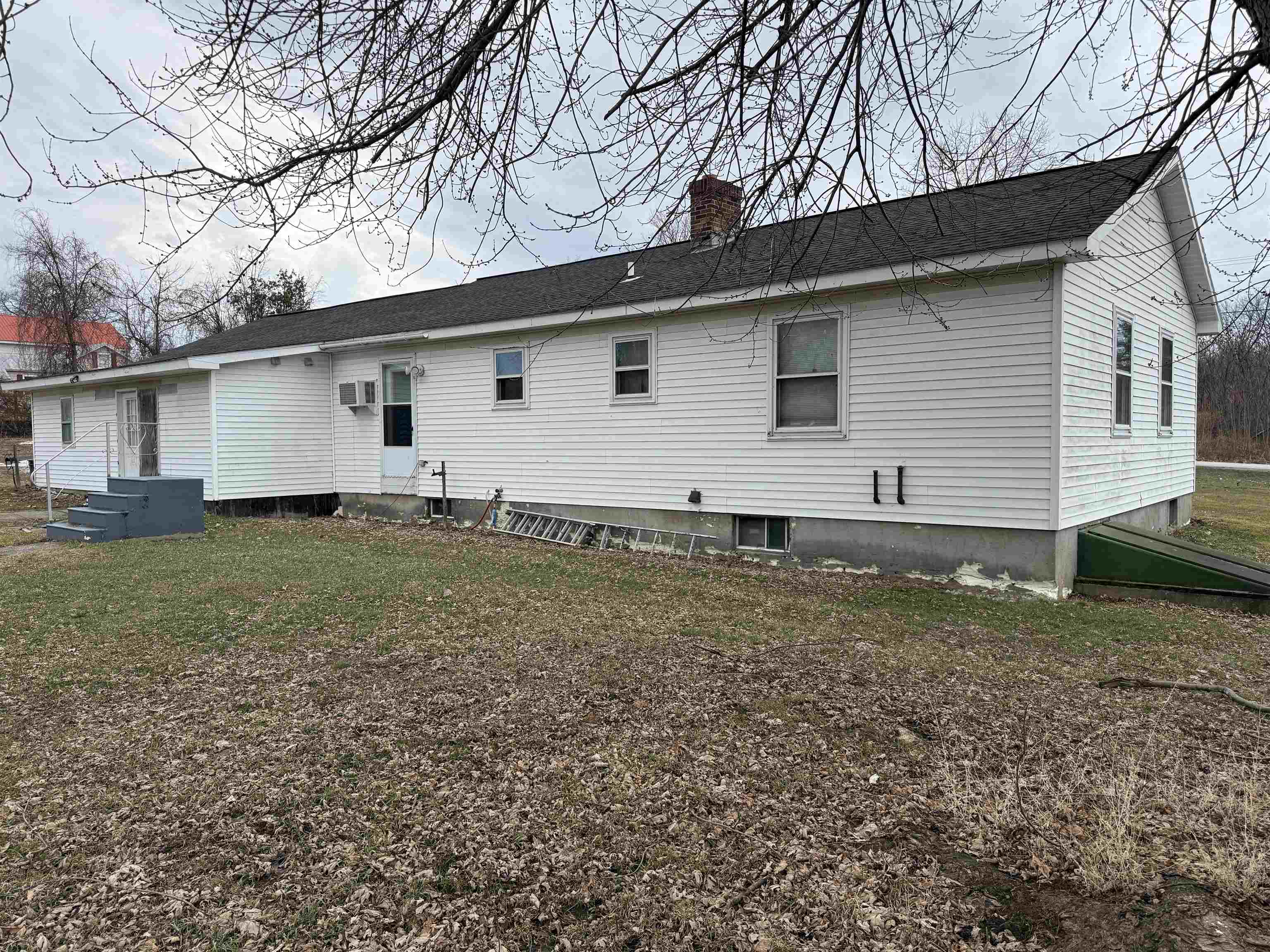 2459 Highgate Road Swanton, VT 05478 - Photo 4 of 53 Gallery Image 4