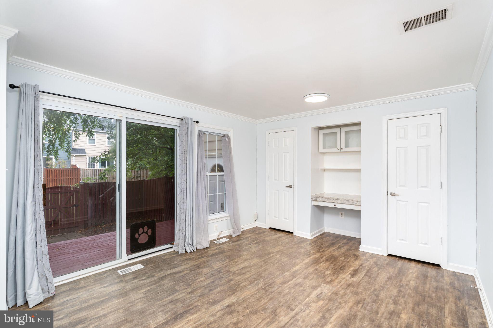 8010 Dayspring Court Springfield, VA 22153 - Photo 14 of 36 Gallery Image 14