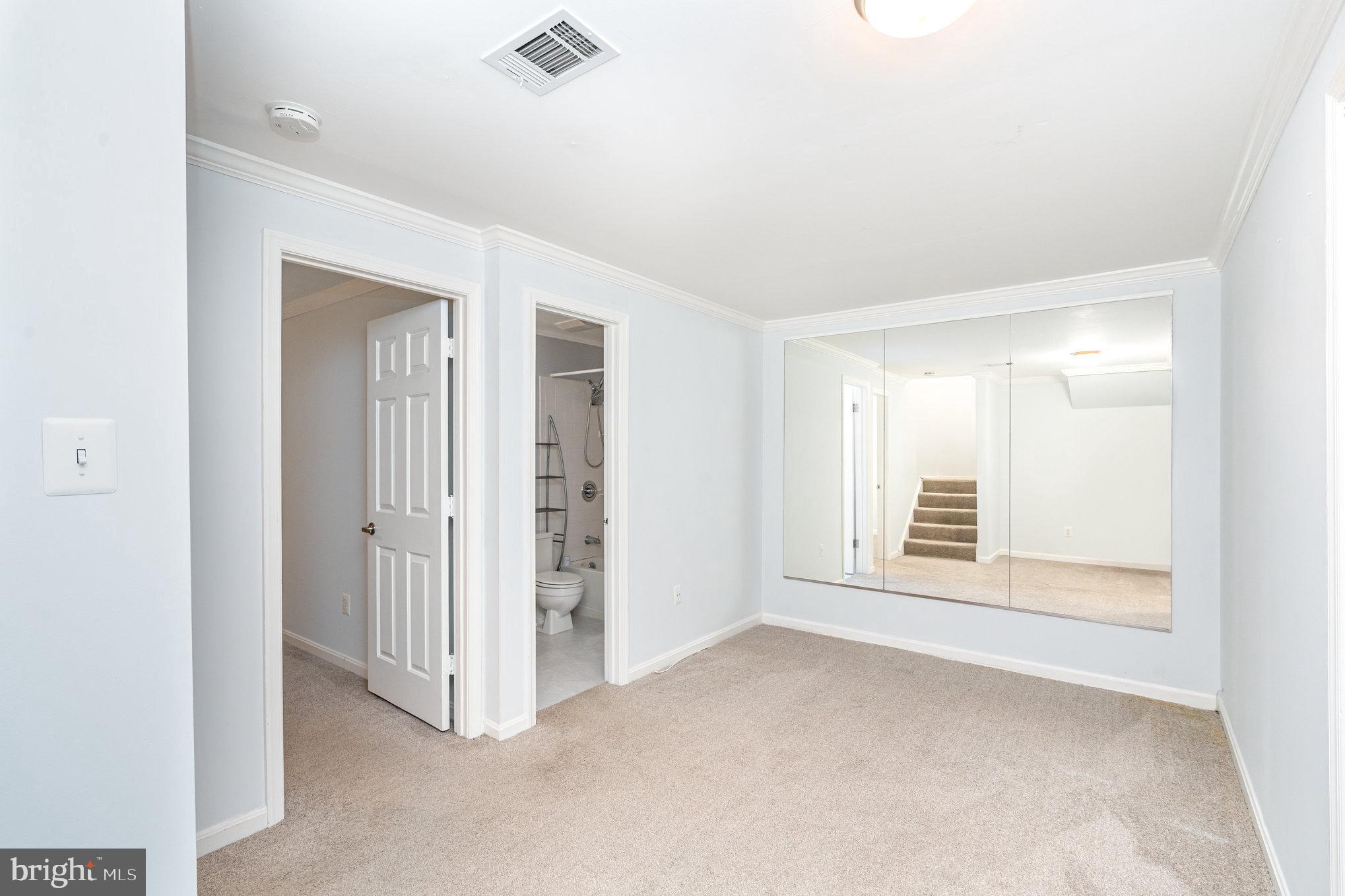 8010 Dayspring Court Springfield, VA 22153 - Photo 25 of 36 Gallery Image 25