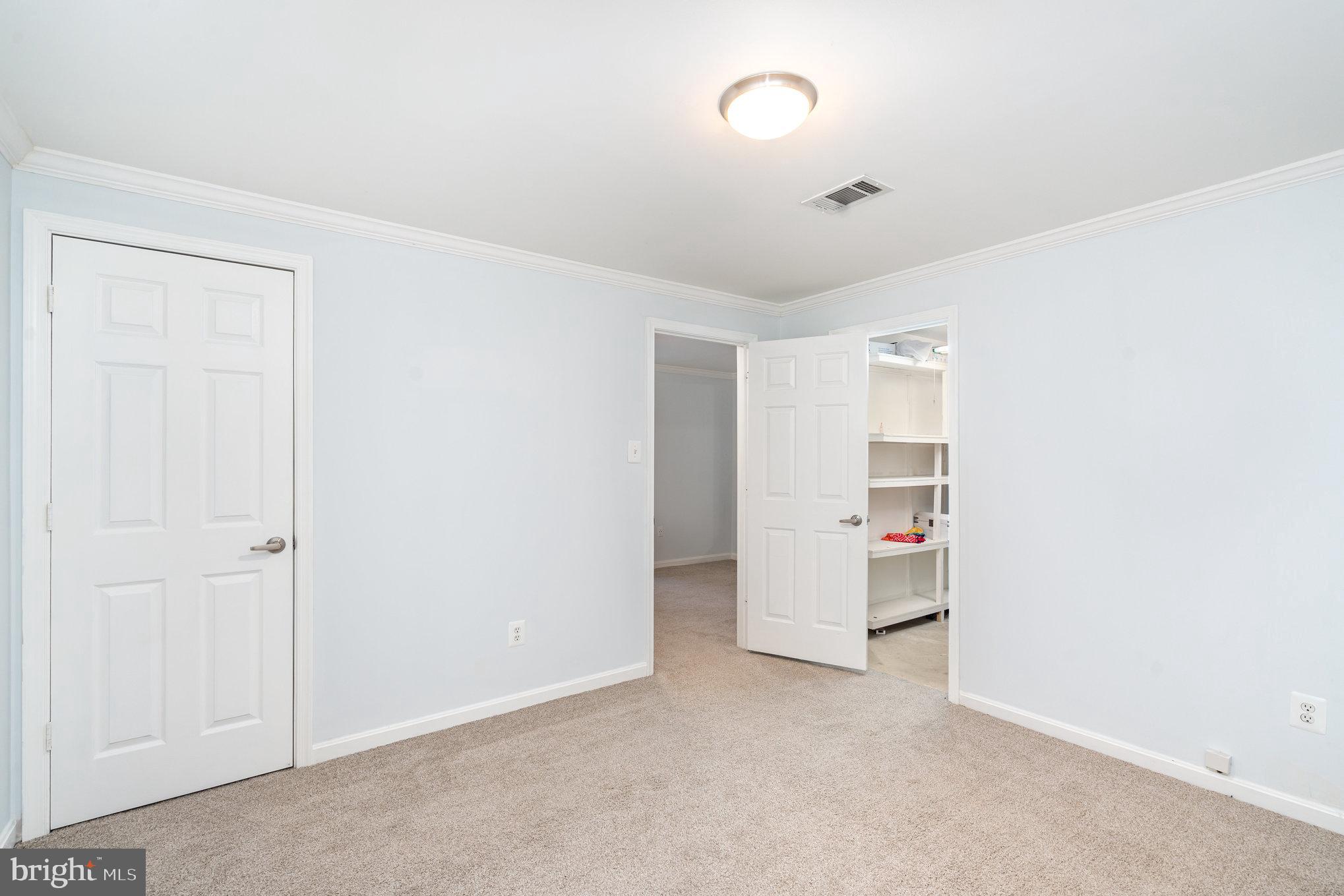 8010 Dayspring Court Springfield, VA 22153 - Photo 28 of 36 Gallery Image 28