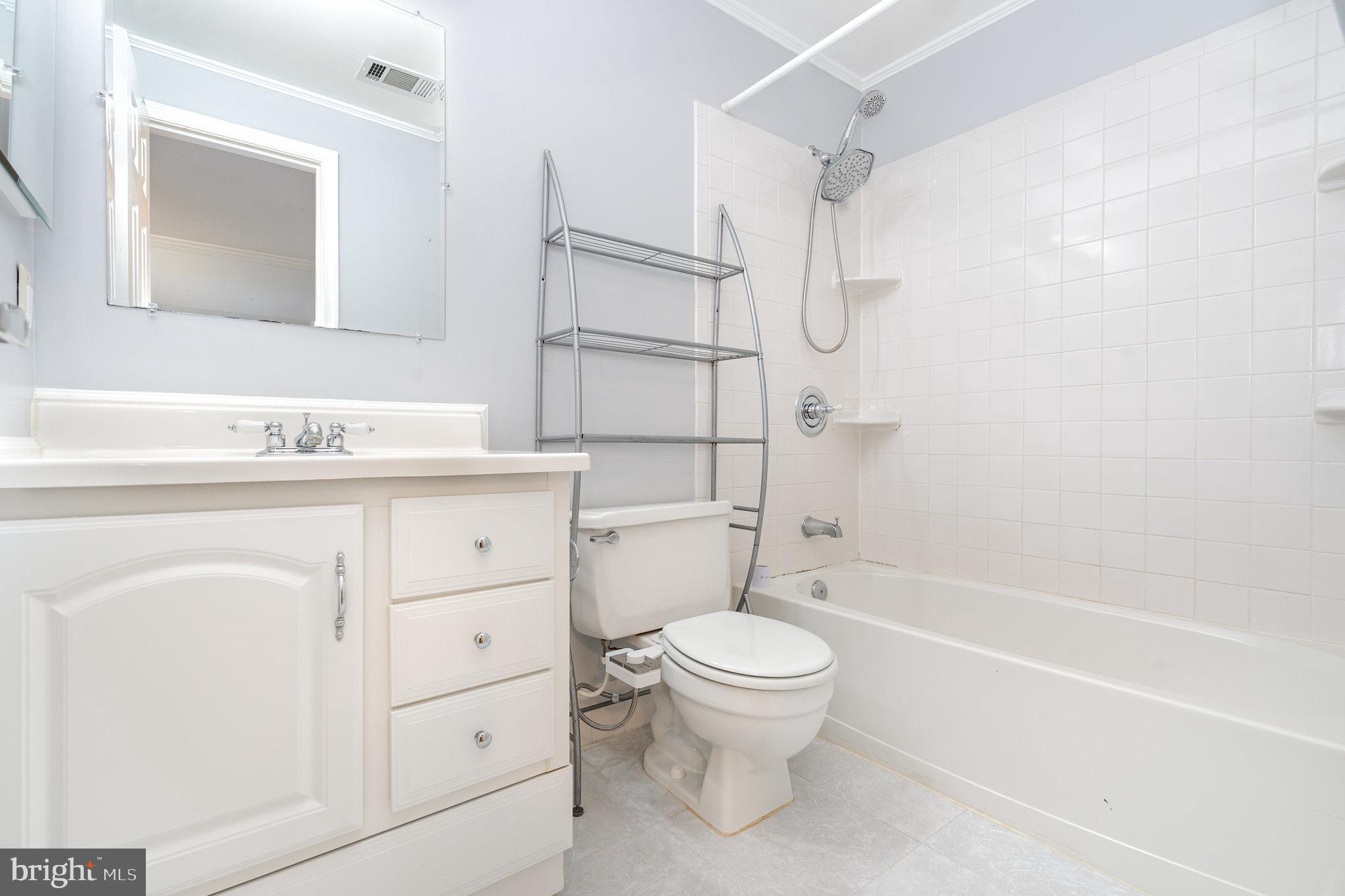 8010 Dayspring Court Springfield, VA 22153 - Photo 32 of 36 Gallery Image 32