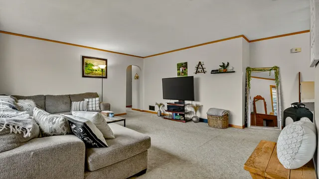 $179,900 | 517 West Broadway Street, Blair, WI 54616