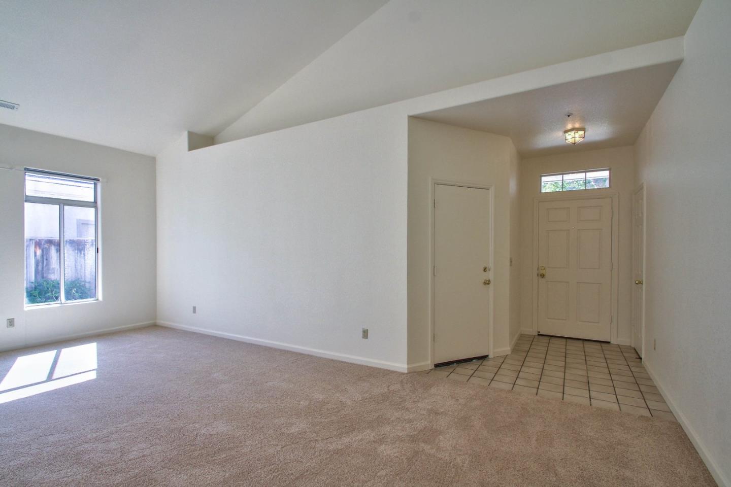 17661 River Run Road Salinas, CA 93908 - Photo 3 of 27 Gallery Image 3
