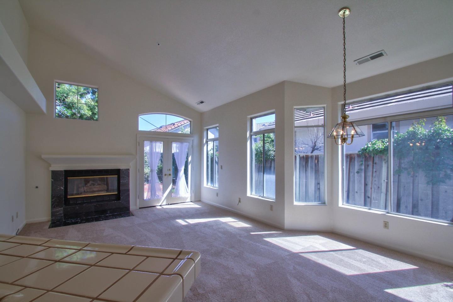 17661 River Run Road Salinas, CA 93908 - Photo 8 of 27 Gallery Image 8