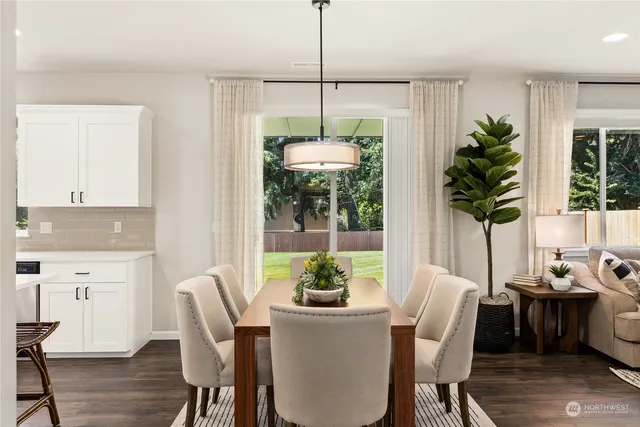 $862,230 | 26913 30th Place South, Unit 11, Kent, WA 98032