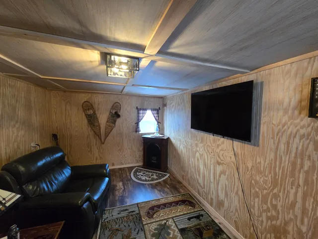 $89,900 | 224 Sewall Street, Island Falls, ME 04747