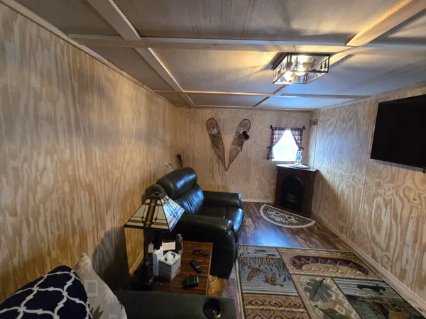 $79,900 | 224 Sewall Street, Island Falls, ME 04747