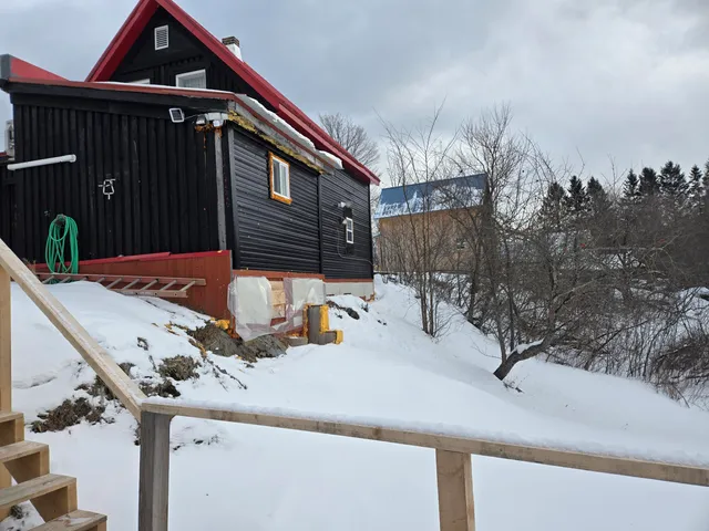 $89,900 | 224 Sewall Street, Island Falls, ME 04747