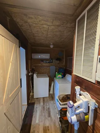 $79,900 | 224 Sewall Street, Island Falls, ME 04747