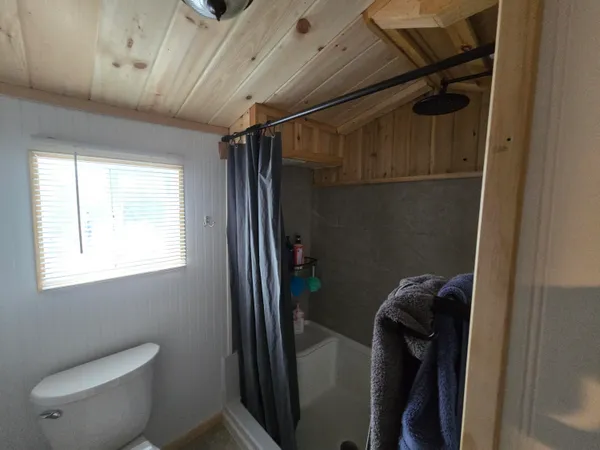 $79,900 | 224 Sewall Street, Island Falls, ME 04747