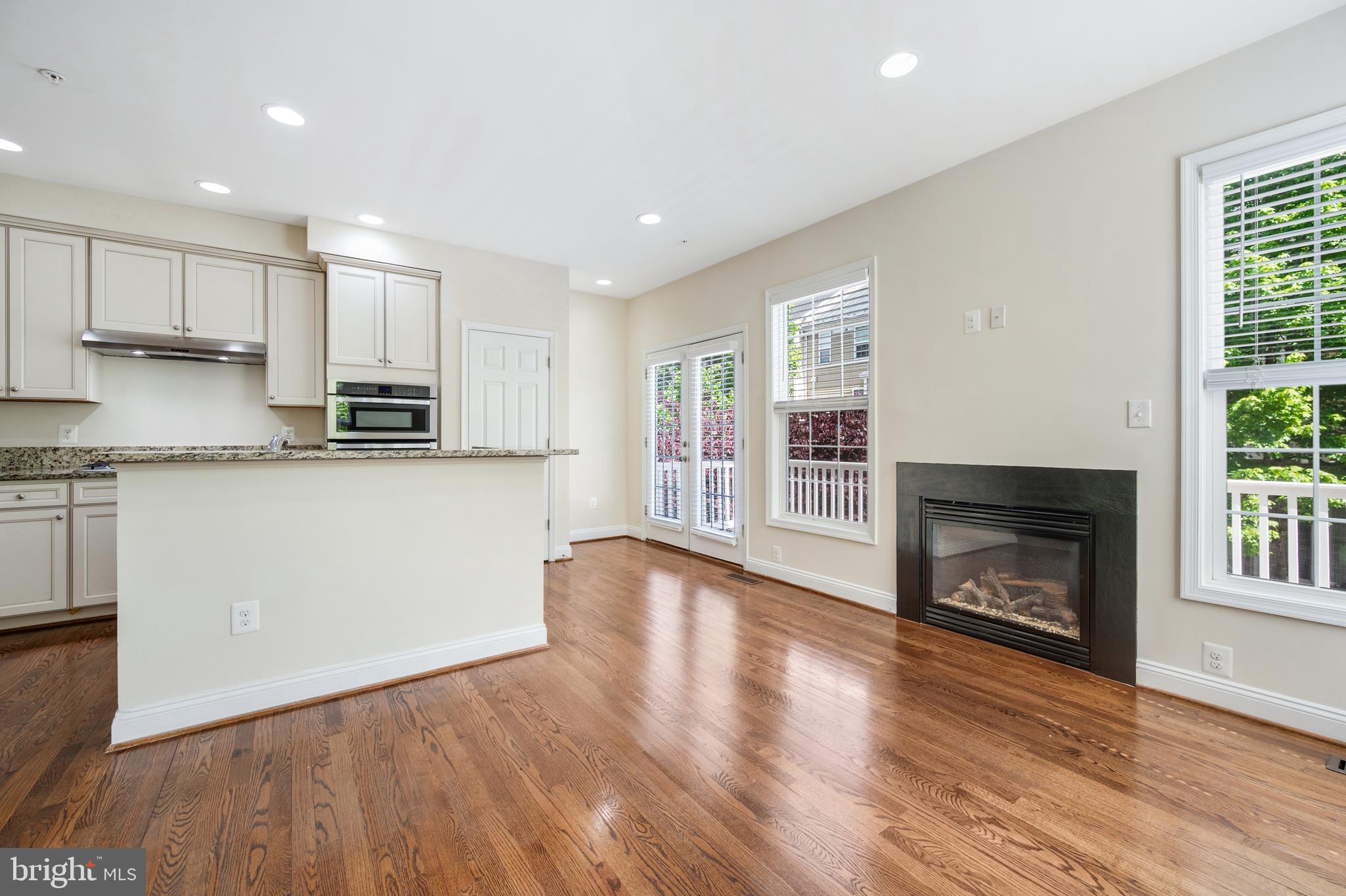 8341 Broderick Circle Gaithersburg, MD 20877 - Photo 14 of 33