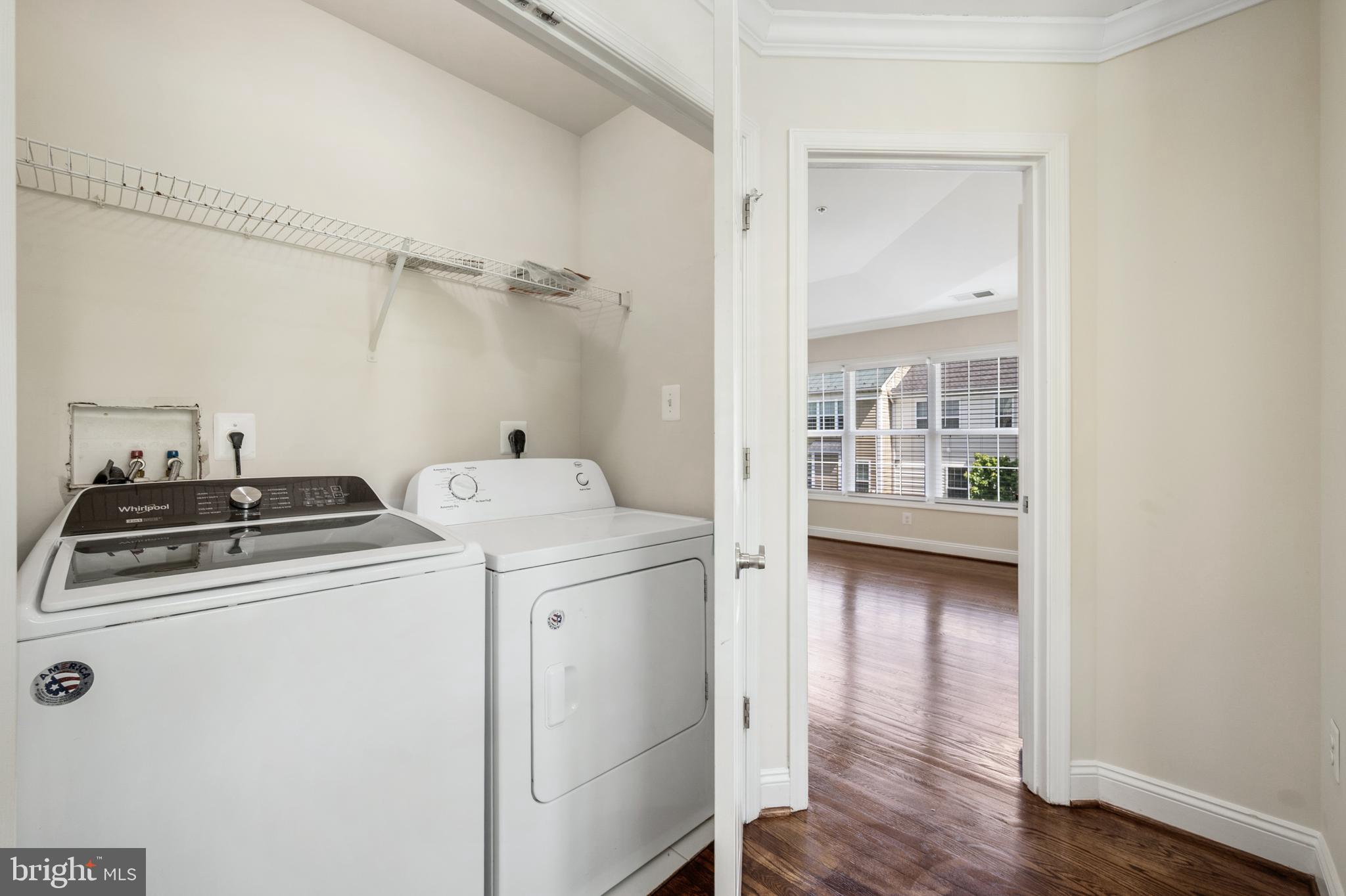 8341 Broderick Circle Gaithersburg, MD 20877 - Photo 29 of 33 Laundry Room