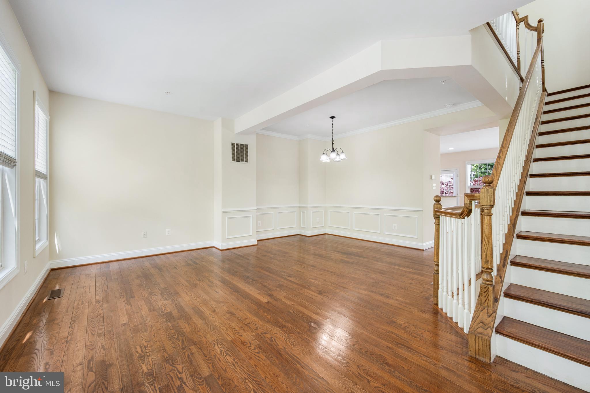 8341 Broderick Circle Gaithersburg, MD 20877 - Photo 7 of 33 Living Room and Dining Room