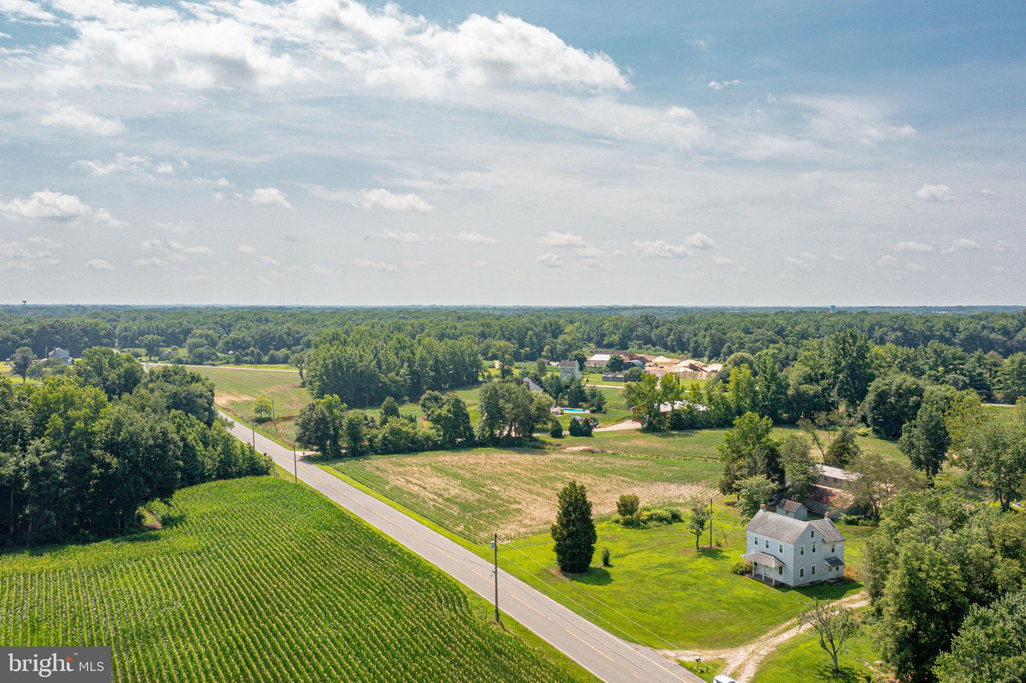 530 Penns Grove Auburn Road Penns Grove, NJ 08069 - Photo 15 of 36 a view of a city