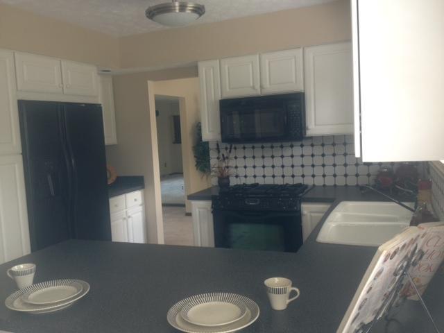 1937 Fairhaven Road Columbus, OH 43229 - Photo 5 of 24 Gallery Image 5