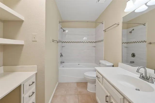 $215,000 | 209 Lakeview Terrace, Unit D, Conroe, TX 77356