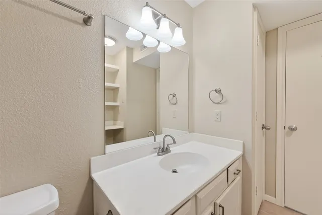 $215,000 | 209 Lakeview Terrace, Unit D, Conroe, TX 77356