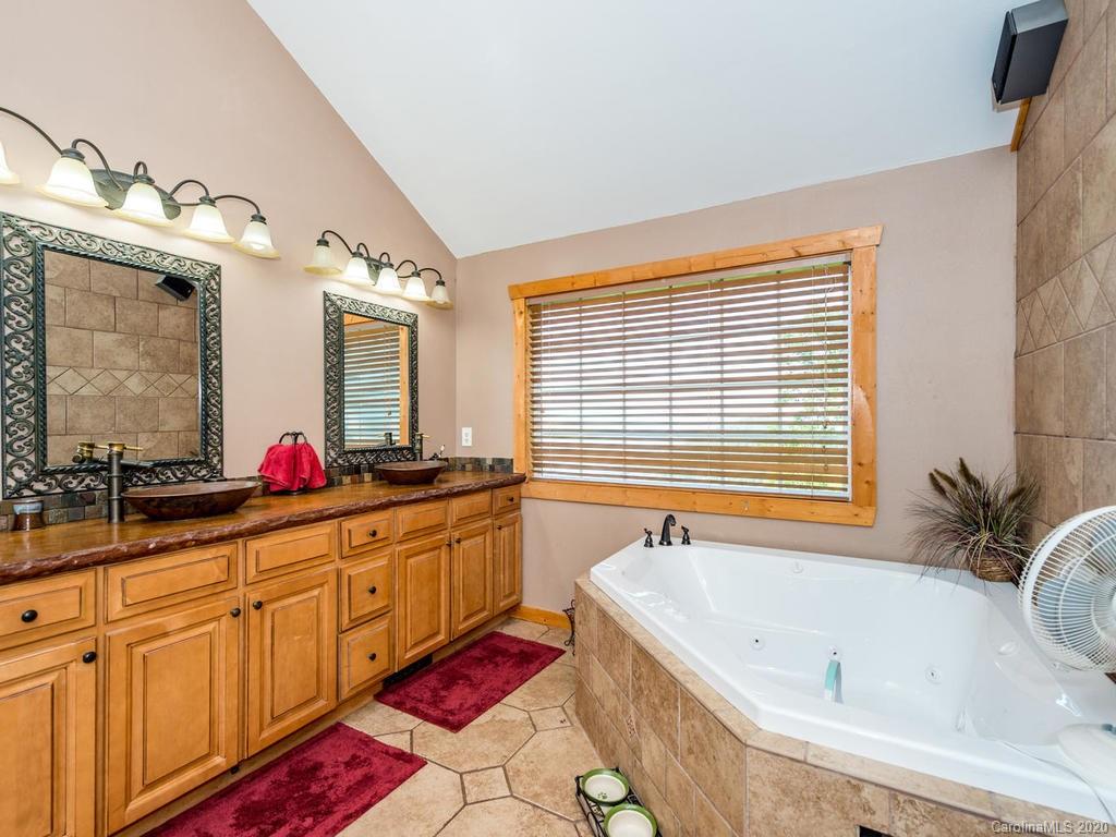 30 Hawk Holler Trail Clyde, NC 28721 - Photo 21 of 44 Gallery Image 21