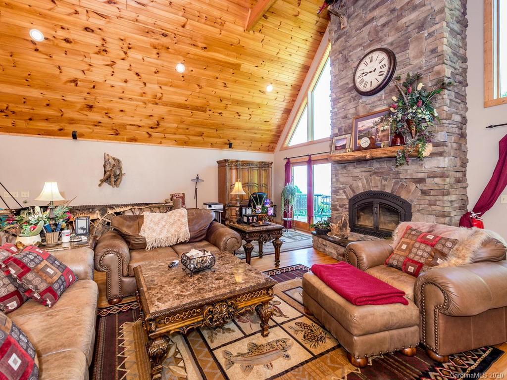 30 Hawk Holler Trail Clyde, NC 28721 - Photo 9 of 44 Gallery Image 9