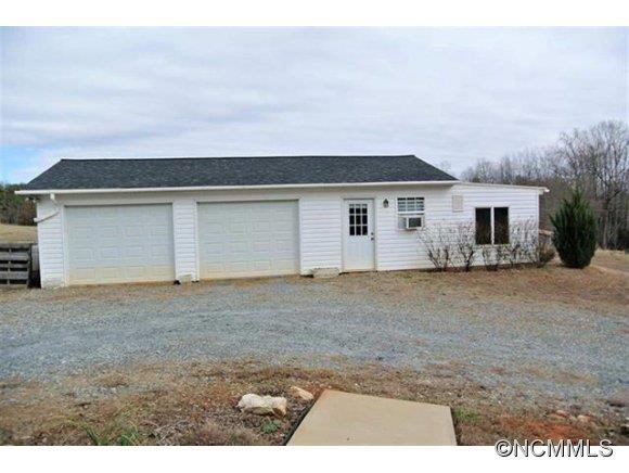 1996 Hudlow Road Forest City, NC 28043 - Photo 11 of 18 Gallery Image 11