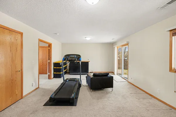 $375,000 | 29602 Shoreview Circle, Lindstrom, MN 55045