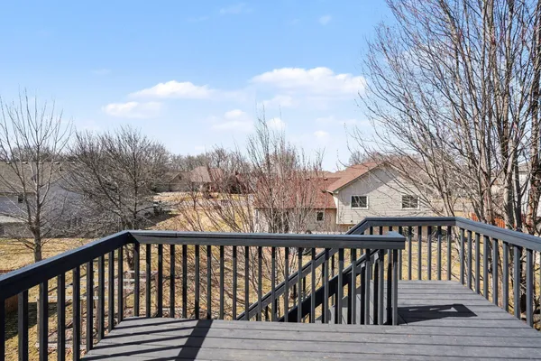 $375,000 | 29602 Shoreview Circle, Lindstrom, MN 55045