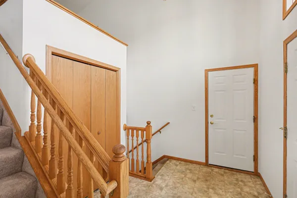 $375,000 | 29602 Shoreview Circle, Lindstrom, MN 55045