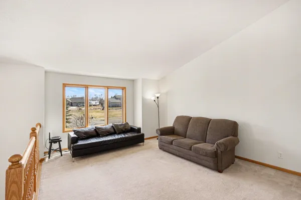 $375,000 | 29602 Shoreview Circle, Lindstrom, MN 55045