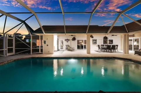 $925,000 | 420 Muirfield Drive, Atlantis, FL 33462