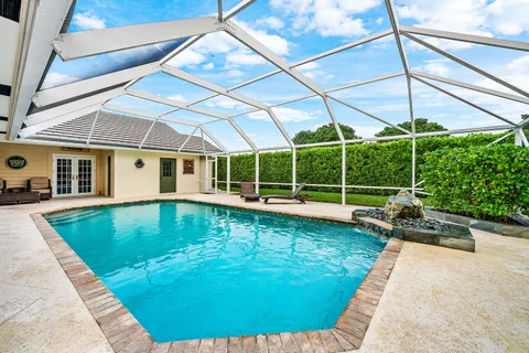 $925,000 | 420 Muirfield Drive, Atlantis, FL 33462