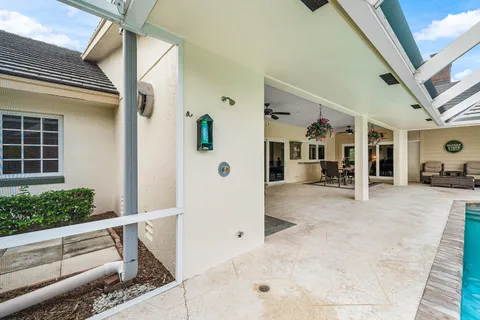 $925,000 | 420 Muirfield Drive, Atlantis, FL 33462