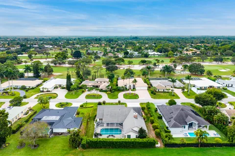 $925,000 | 420 Muirfield Drive, Atlantis, FL 33462