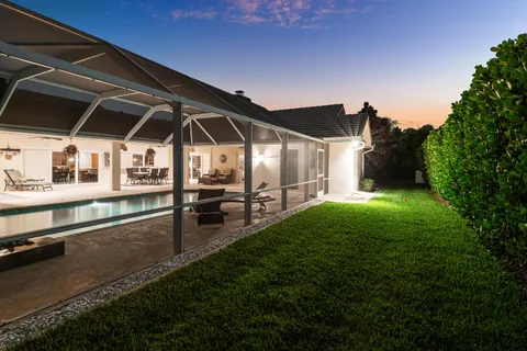 $925,000 | 420 Muirfield Drive, Atlantis, FL 33462