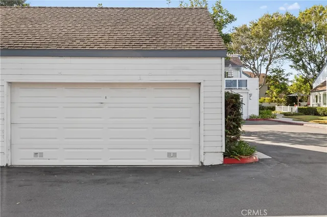 $4,250 | 45 Briarglen, Unit 64, Irvine, CA 92614