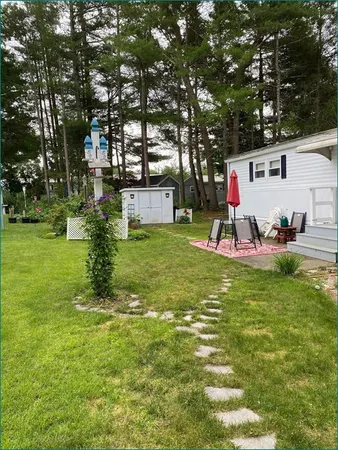 $209,900 | 21 Parkwood Drive, Halifax, MA 02338