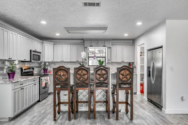 $779,500 | 30.0124 Acres Dutton Lane, Madisonville, TX 77864