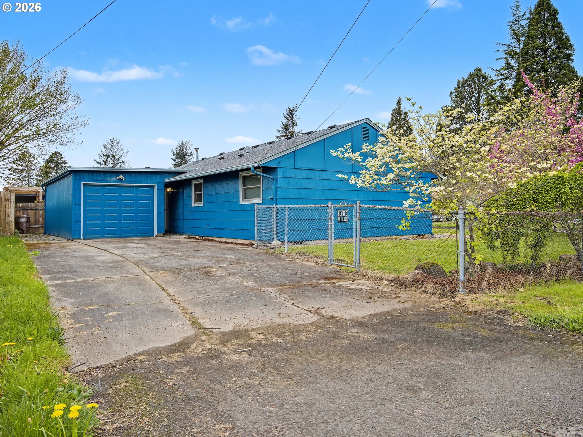 1780 Southeast 2nd Place Gresham, OR 97080 - Photo 22 of 25 a view of a backyard of a house