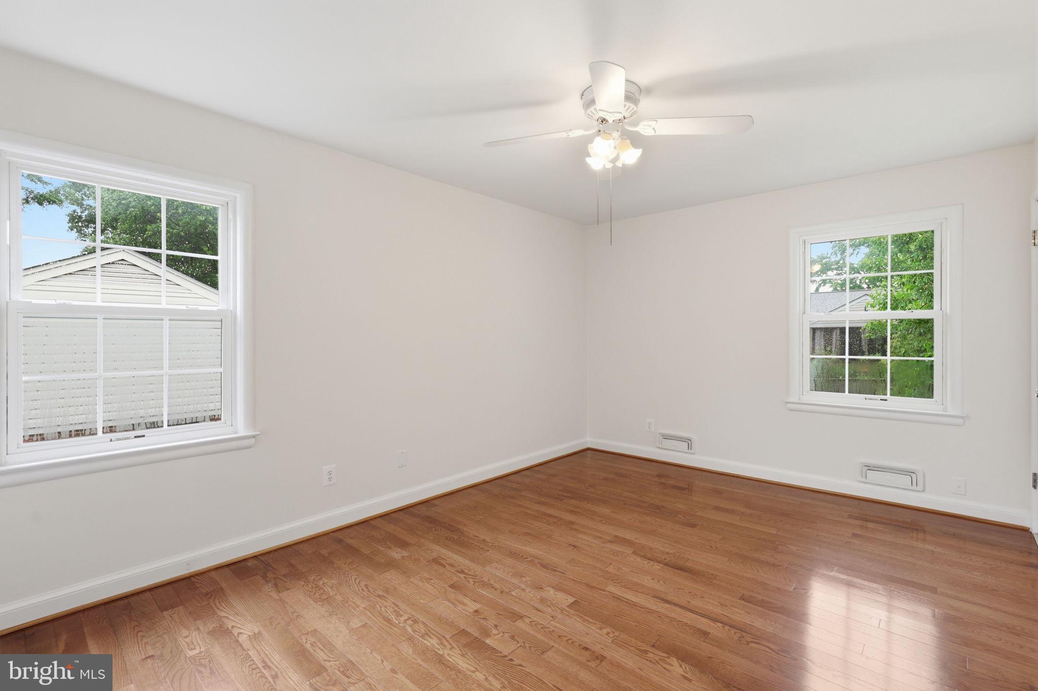 9706 Dameron Drive Silver Spring, MD 20910 - Photo 13 of 40