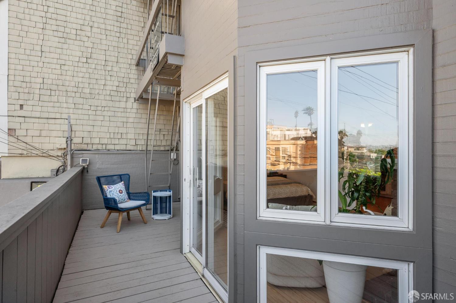 2023 22nd Street San Francisco, CA 94107 - Photo 52 of 56 a balcony with table and chairs